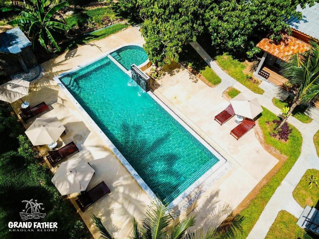 Grandfather Khaolak Resort Кхаулак Экстерьер фото